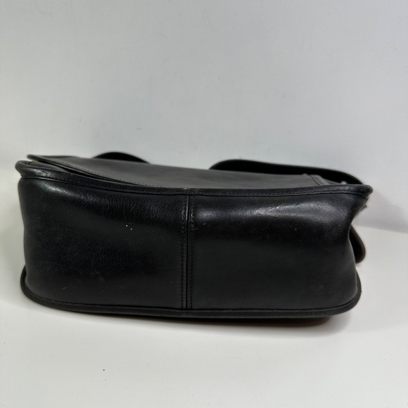 Vintage Coach Patricia's Legacy Crossbody Saddle Flap Bag 9951 Black Leather - Picture 15 of 16